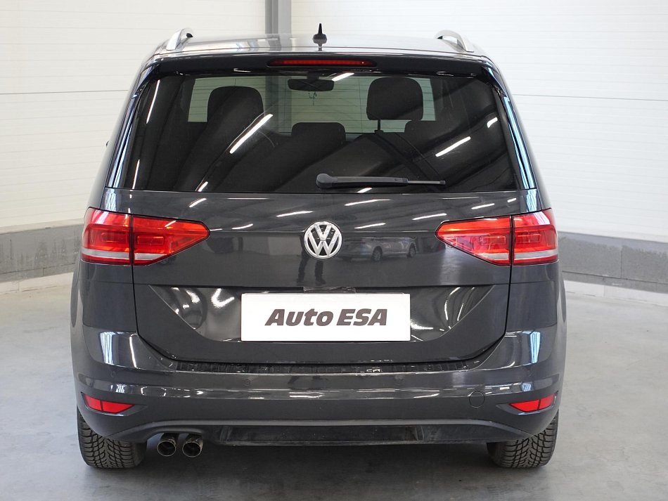 Volkswagen Touran 2.0 TDi 