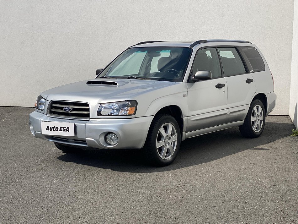 Subaru Forester 2.0i  AWD  XT