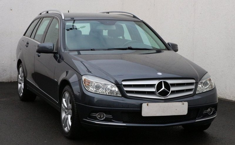 Mercedes-Benz Třída C 2.2 CDi  250 CDI 4matix