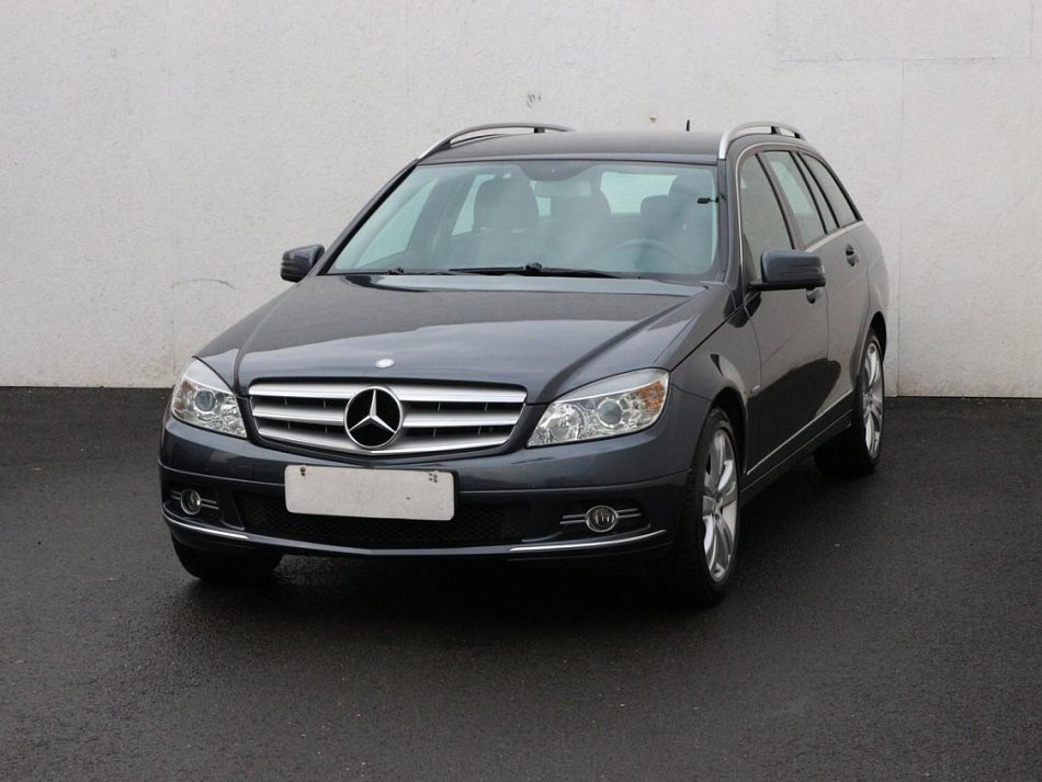 Mercedes-Benz Třída C 2.2 CDi  250 CDI 4matix