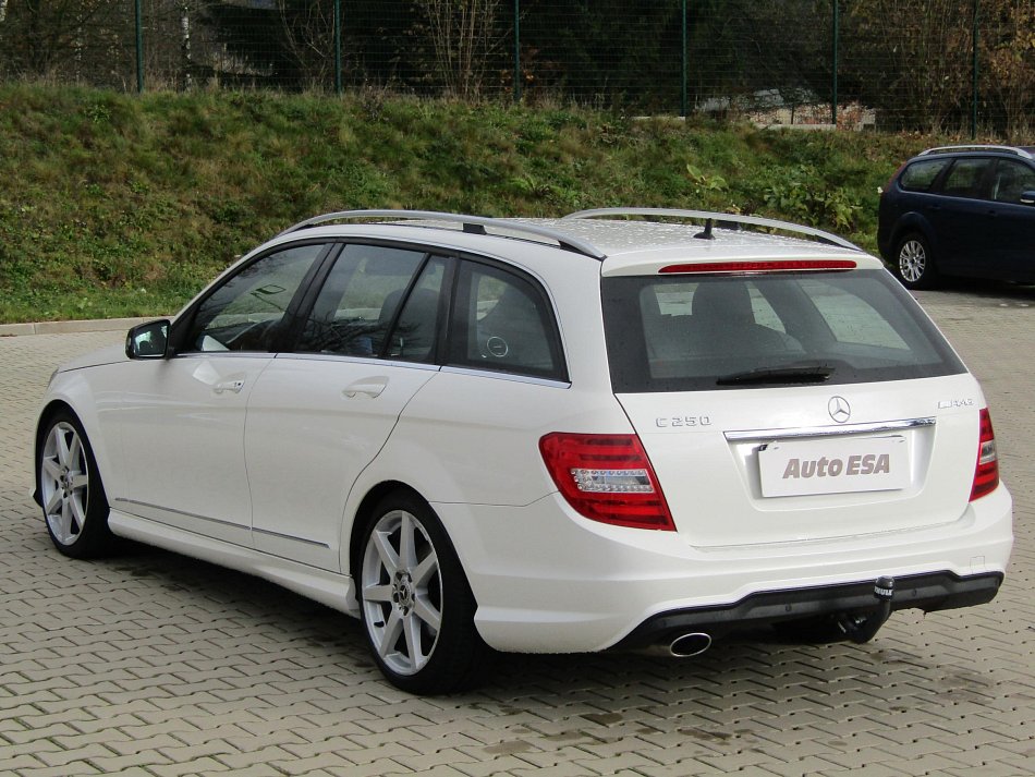 Mercedes-Benz Třída C 2.2CDi  C250 4MATIC