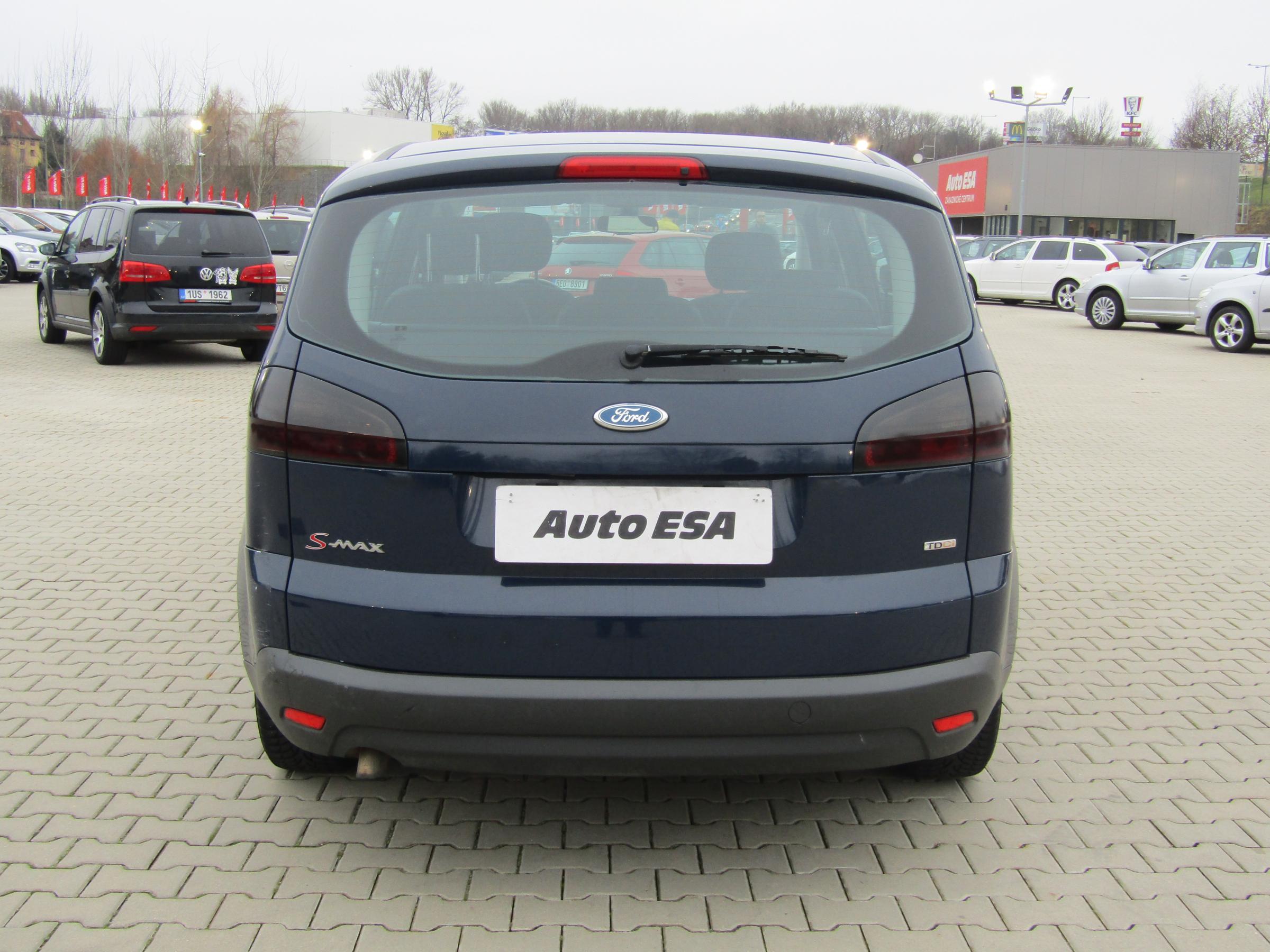 Ford S-MAX, 2008 - pohled č. 5