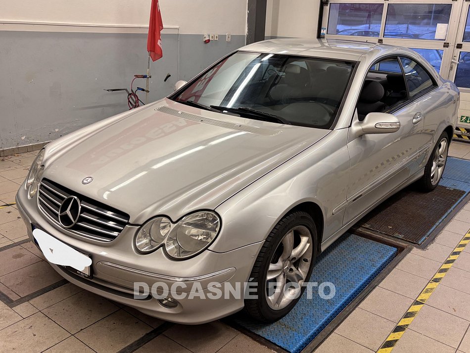 Mercedes-Benz CLK 2.6  240