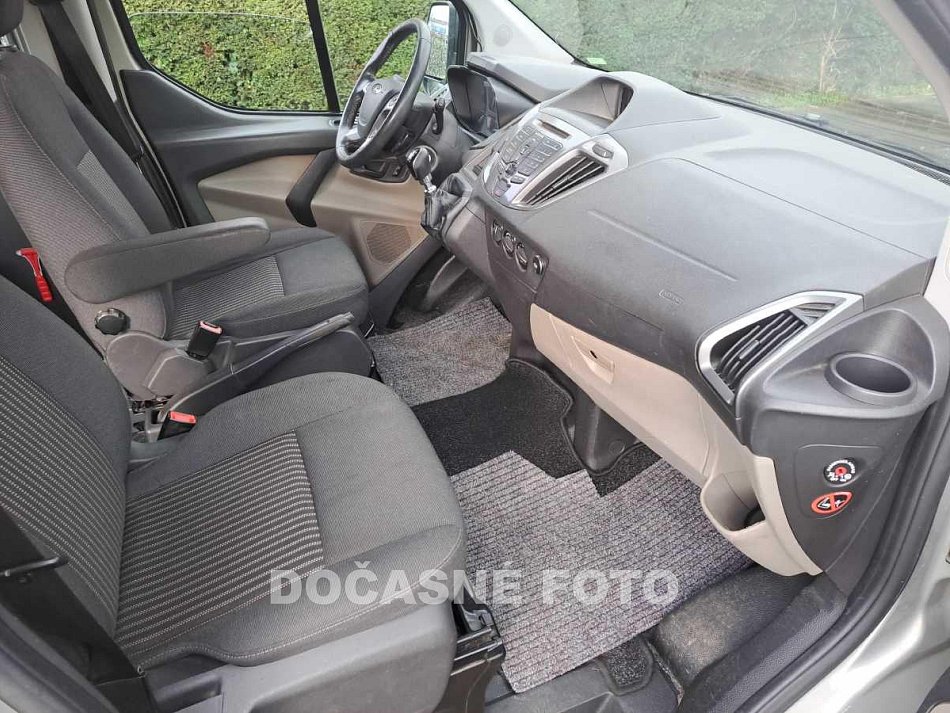 Ford Transit Custom 2.2TDCi Trend 5míst