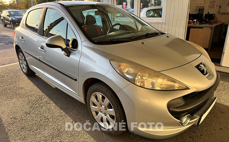 Peugeot 207 1.4i 