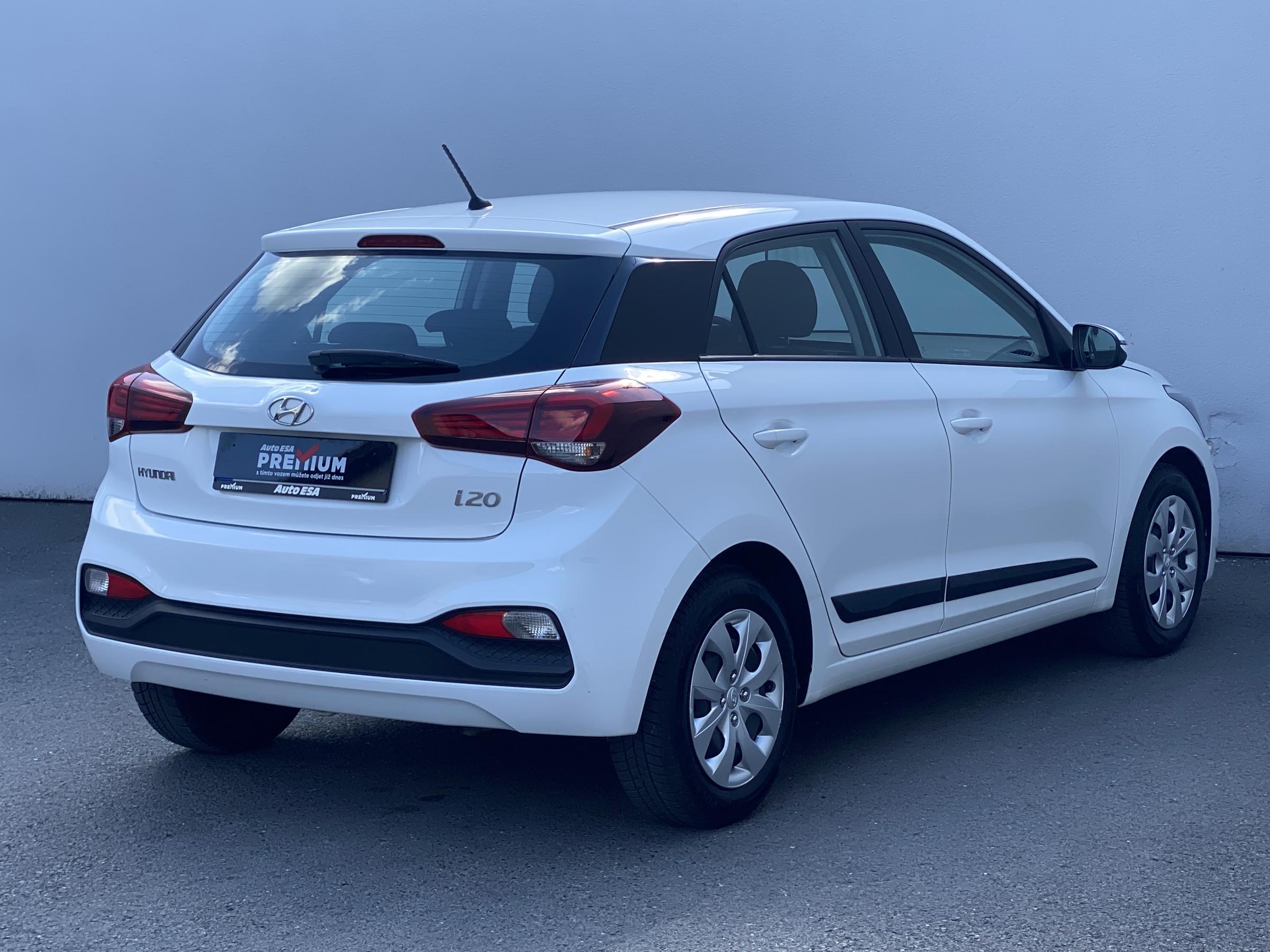 Hyundai i20, 2019 - pohled č. 4