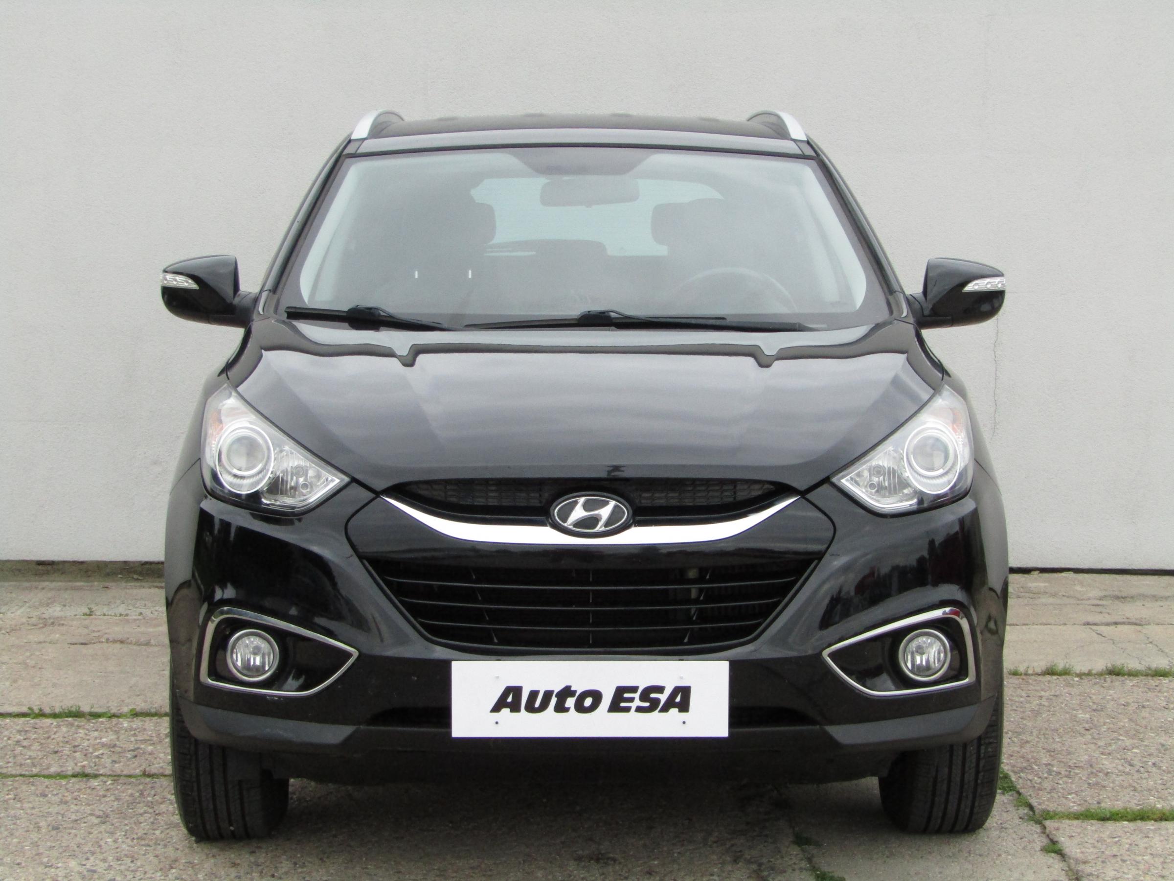 Hyundai ix35, 2012 - pohled č. 2