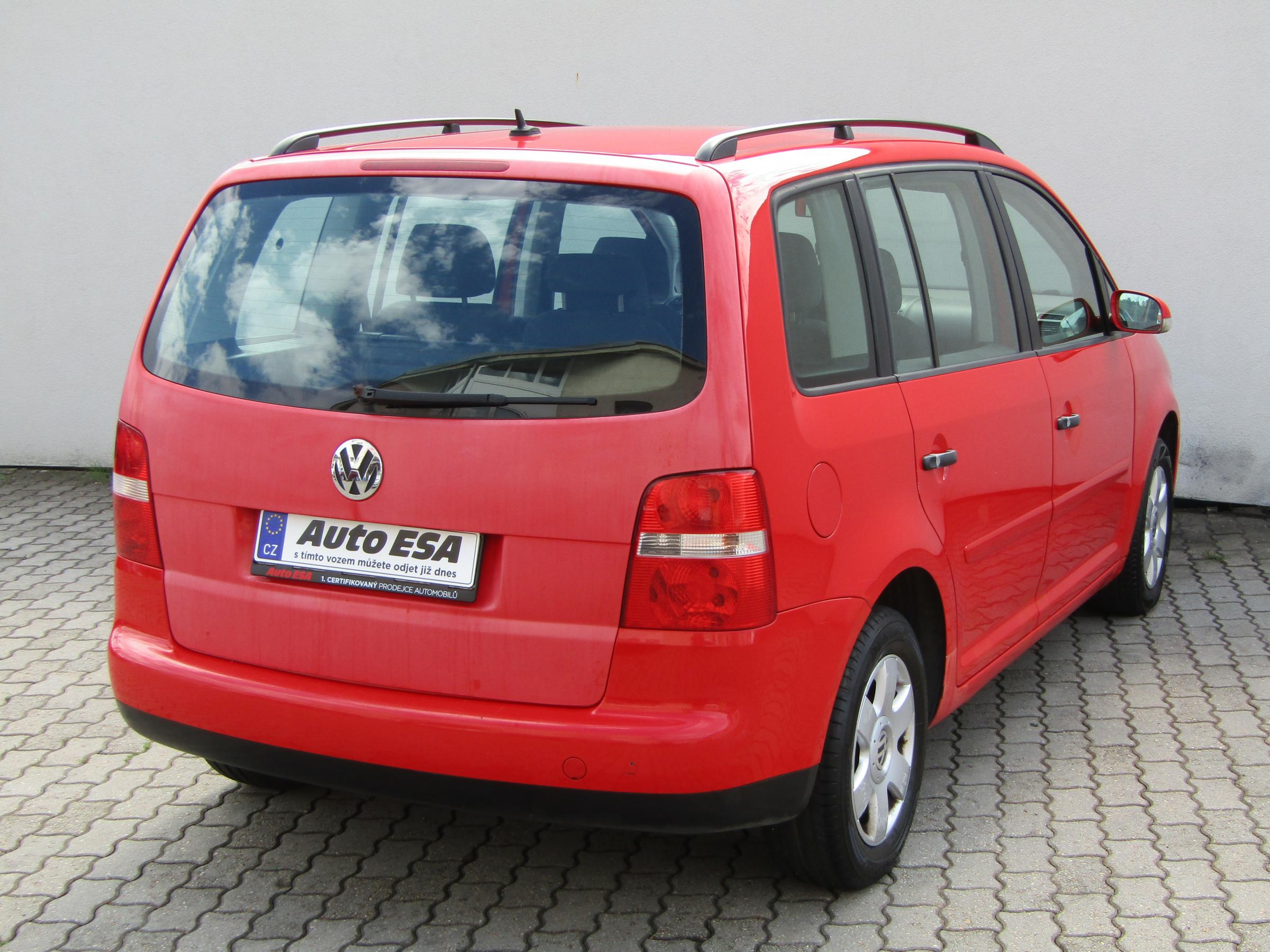Volkswagen Touran, 2006 - pohled č. 4