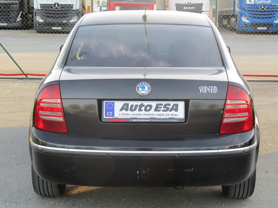 Škoda Superb 2.5TDi V6 Elegance