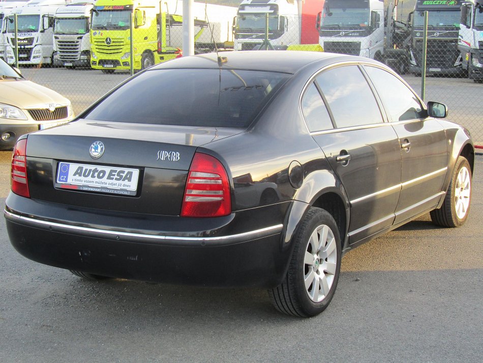 Škoda Superb 2.5TDi V6 Elegance