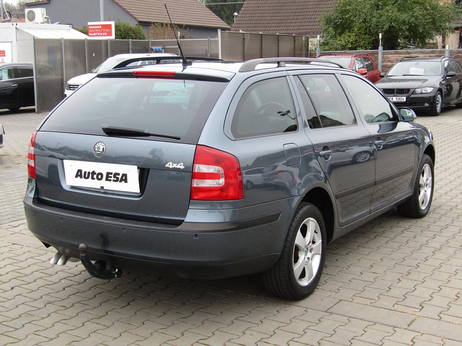 Škoda Octavia II 2.0 FSi  4x4