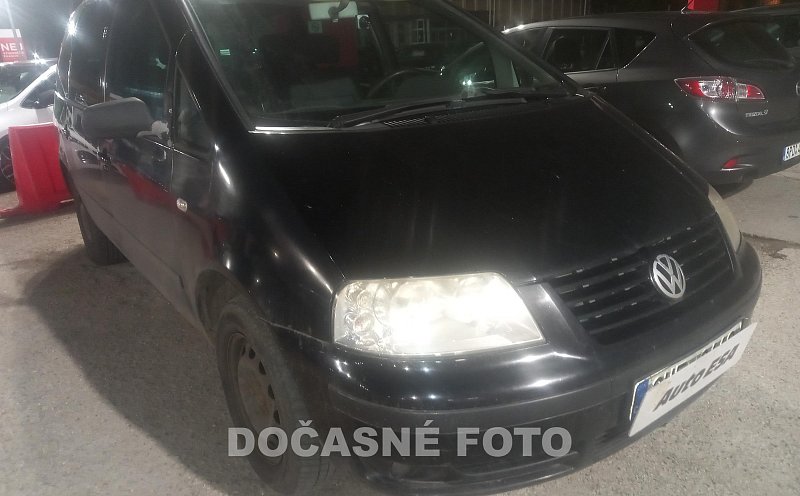 Volkswagen Sharan 1.9 TDi 