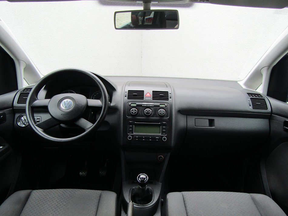 Volkswagen Touran 1.6i 