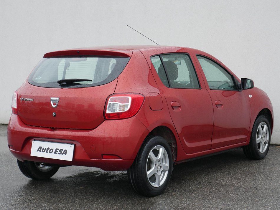 Dacia Sandero 1.2i 