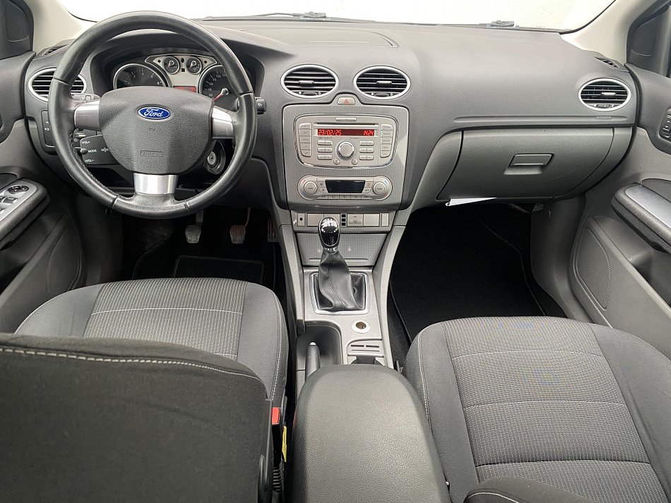 Ford Focus 1.6i Titanium