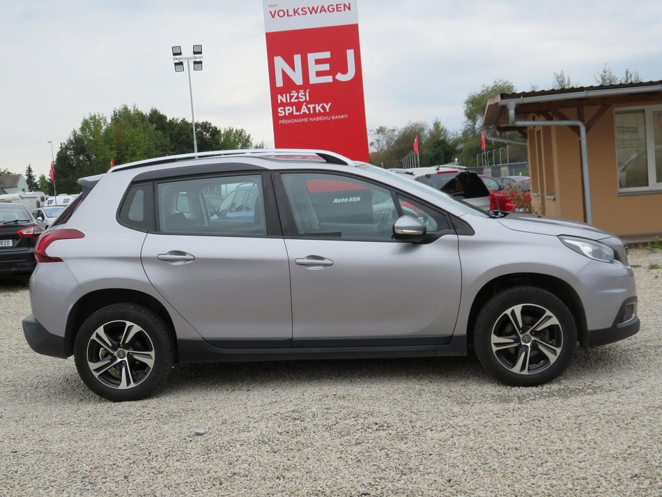 Peugeot 2008 1.2 VTi 