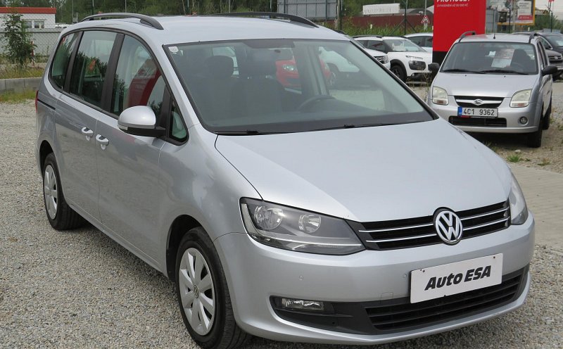 Volkswagen Sharan 2.0 TDi 