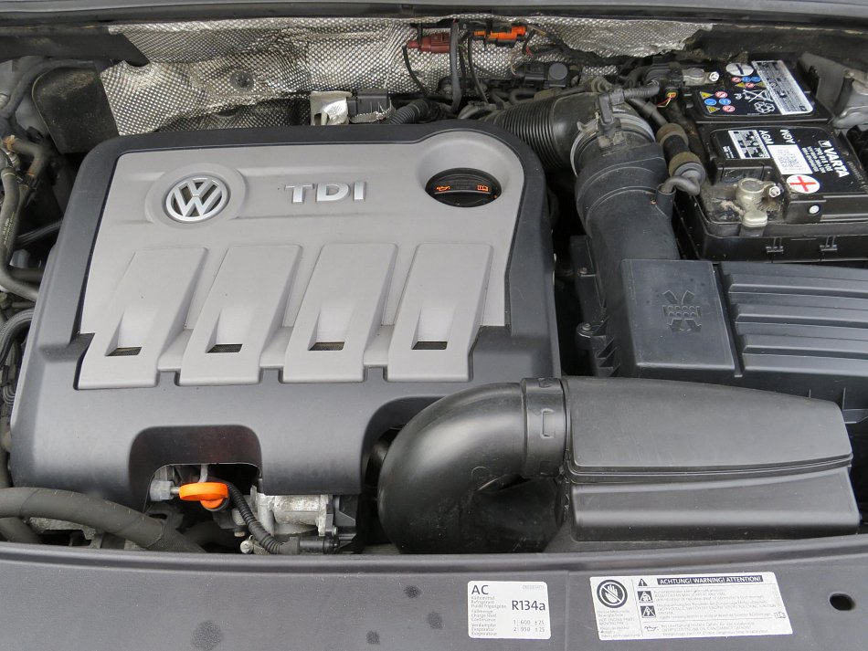 Volkswagen Sharan 2.0 TDi 