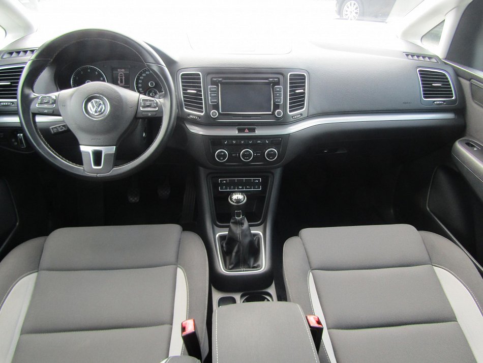 Volkswagen Sharan 1.4 TSi 