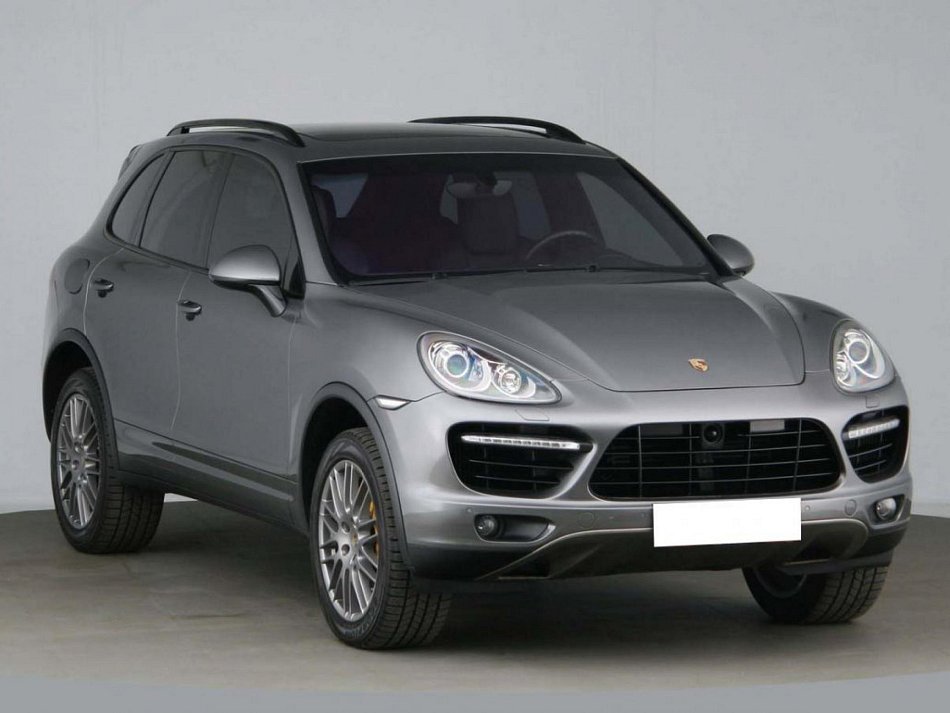 Porsche Cayenne 3.2 V6 