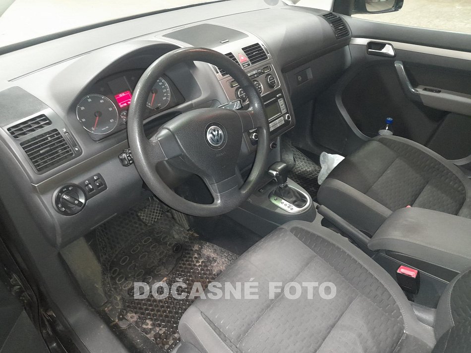 Volkswagen Touran 2.0TDi 