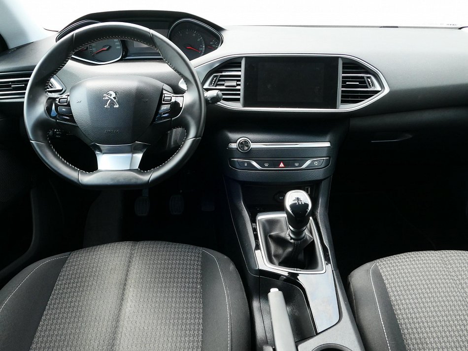 Peugeot 308 1.2 PT 