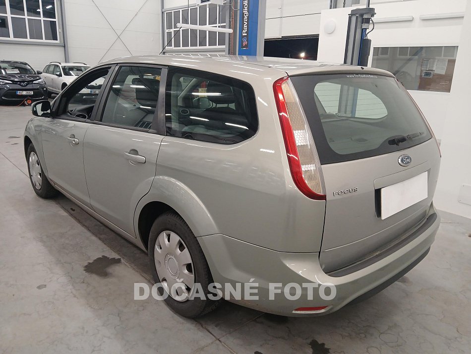 Ford Focus 1.6i 