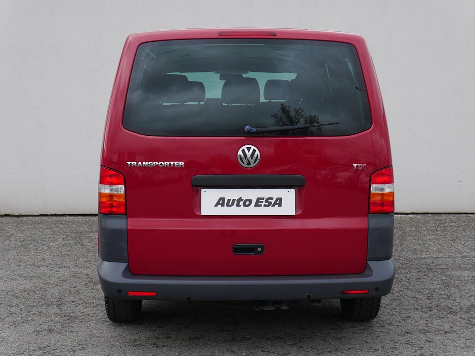 Volkswagen Transporter 2.5TDi  L2 9míst