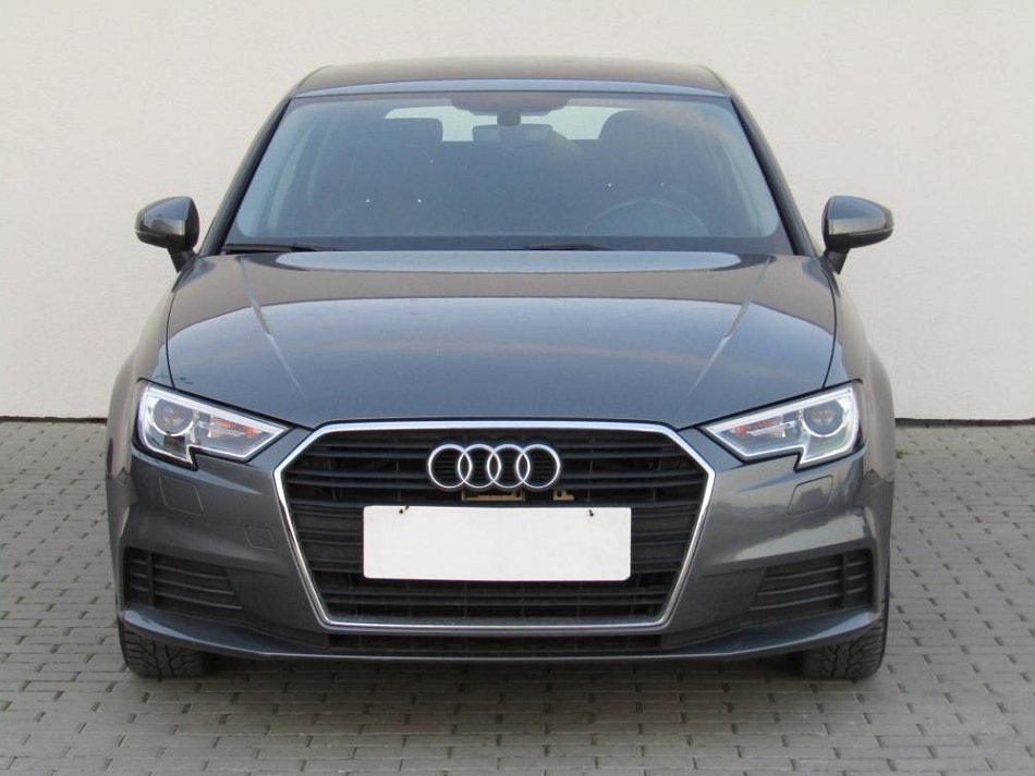 Audi A3 2.0 TDi Ambiente