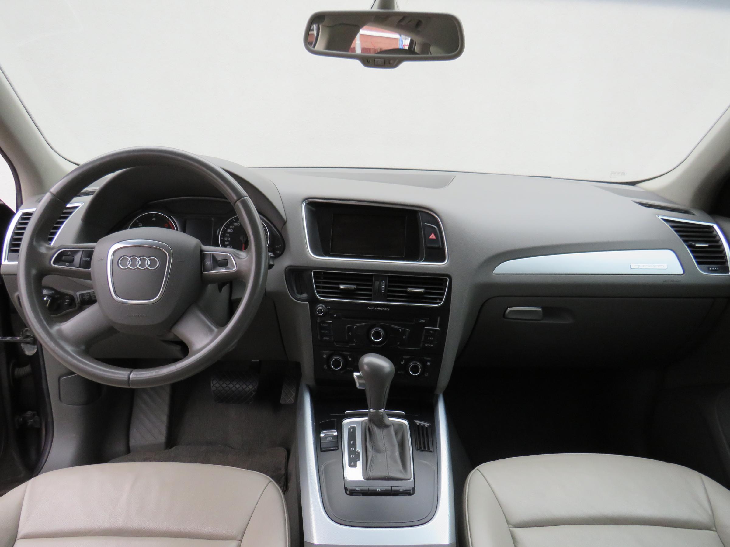 Audi Q5, 2010 - pohled č. 8
