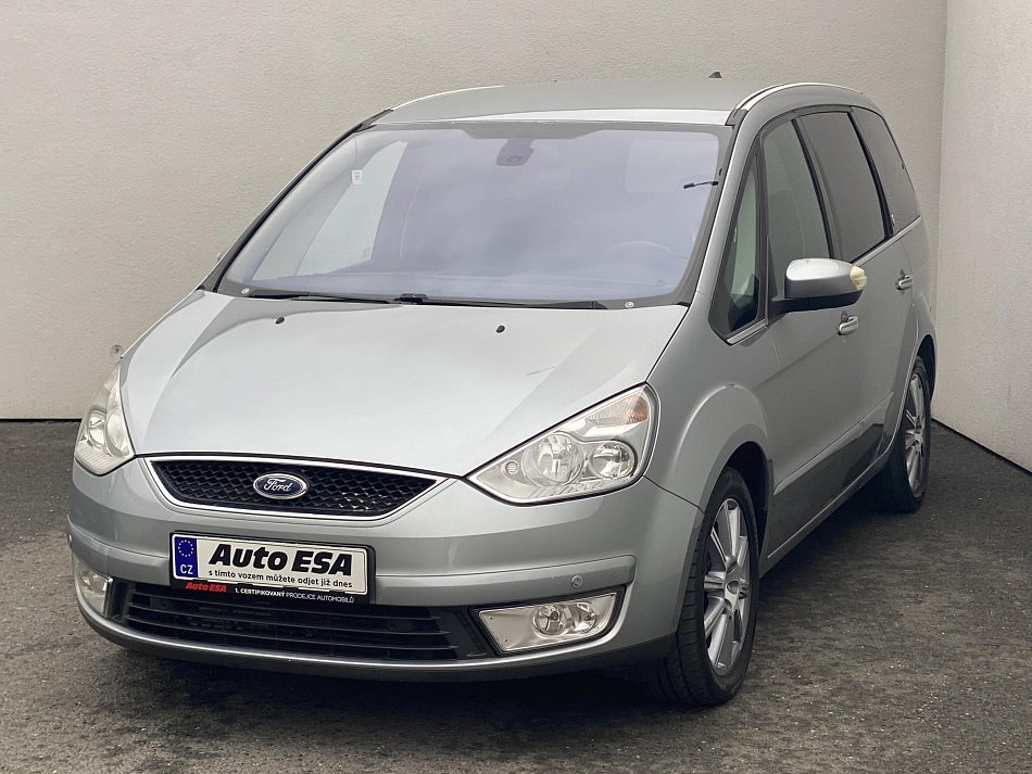 Ford Galaxy 2.2 TDCi Ghia 7 míst