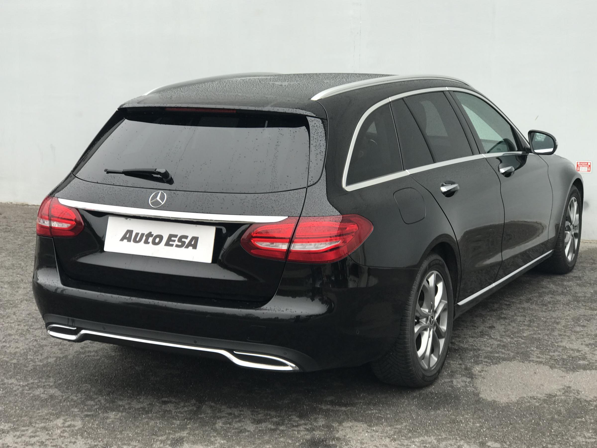 Mercedes-Benz Třída C, 2018 - pohled č. 6