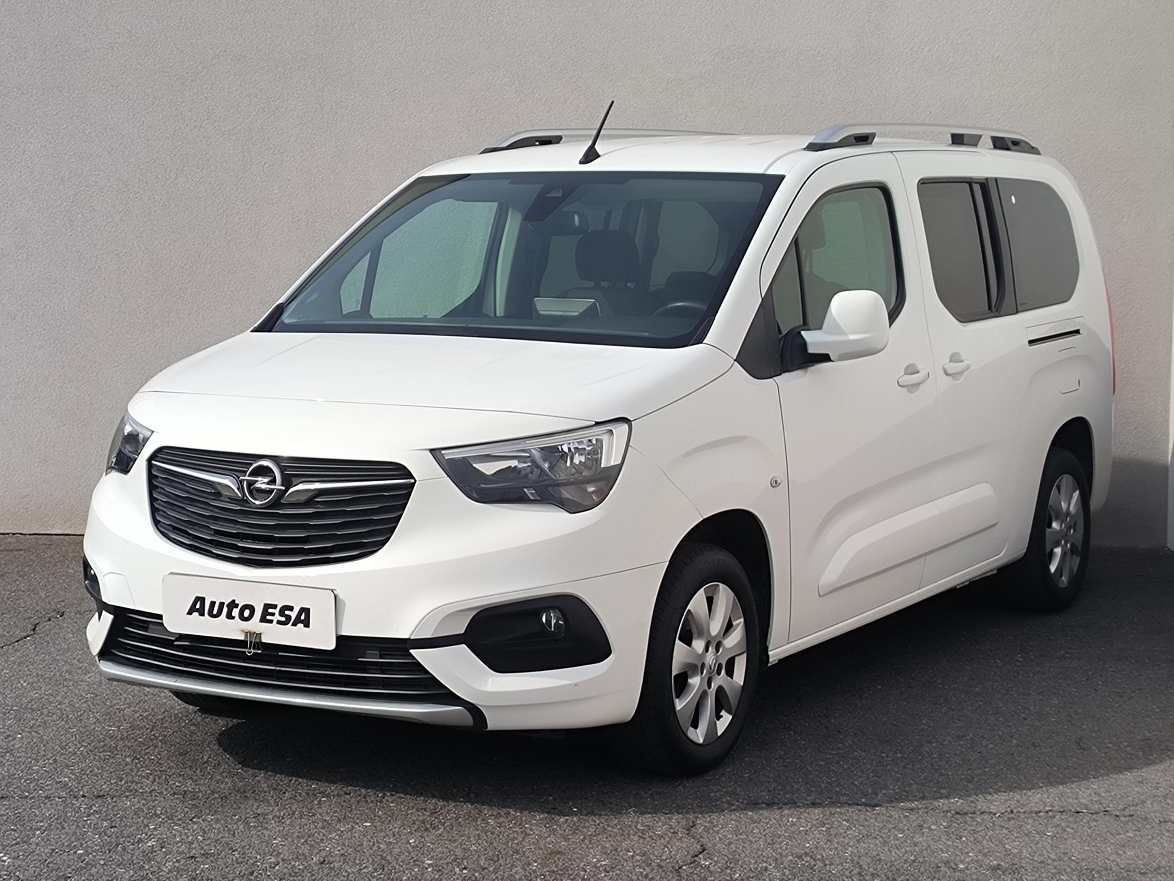 Opel Combo, 2021 - pohled č. 3