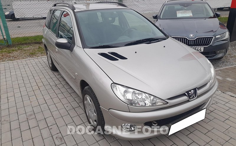 Peugeot 206 1.4i 