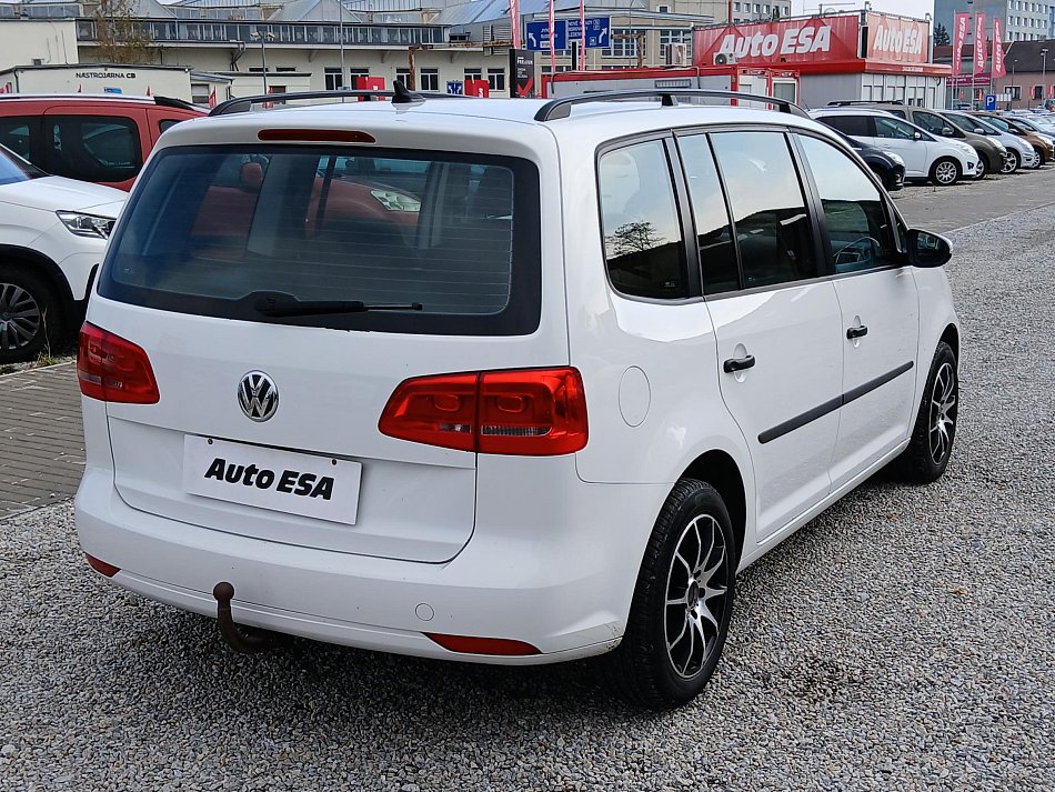 Volkswagen Touran 1.6 TDi 