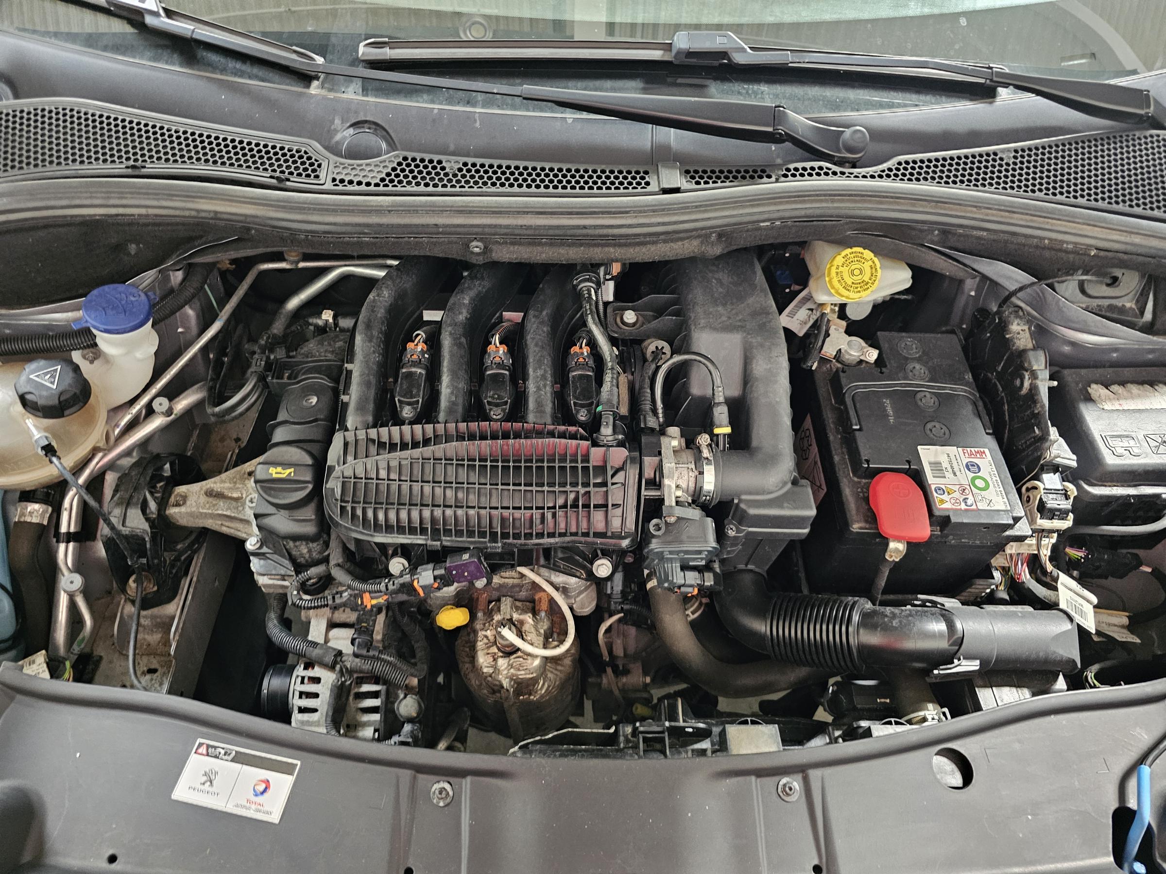 Peugeot 2008, 2016 - pohled č. 7