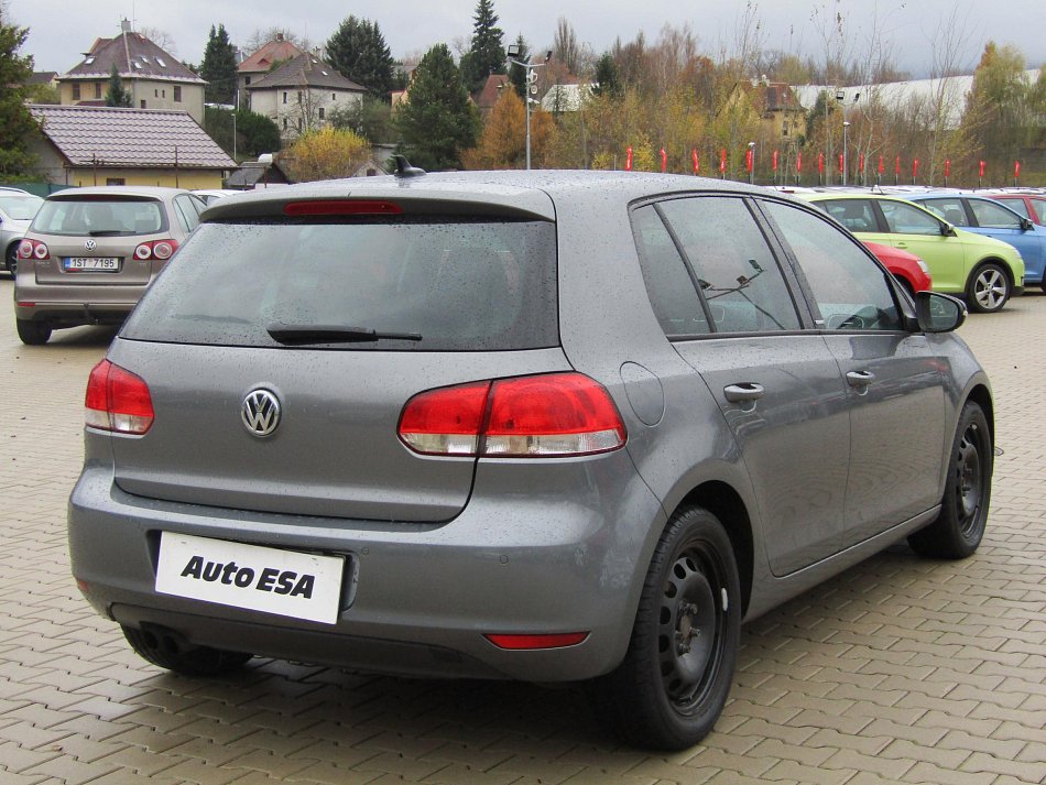 Volkswagen Golf 1.S TSI 