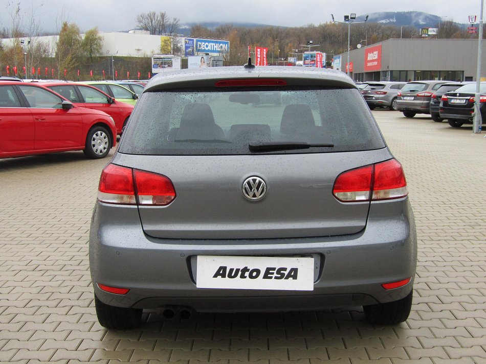 Volkswagen Golf 1.S TSI 