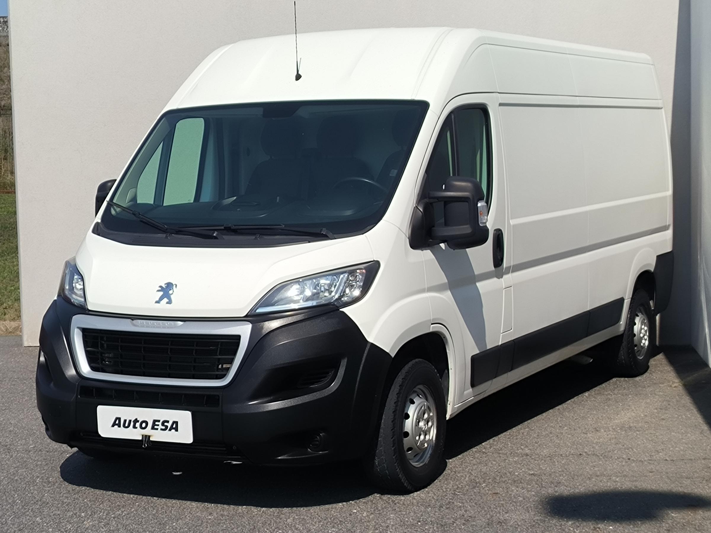 Peugeot Boxer, 2019 - pohled č. 3