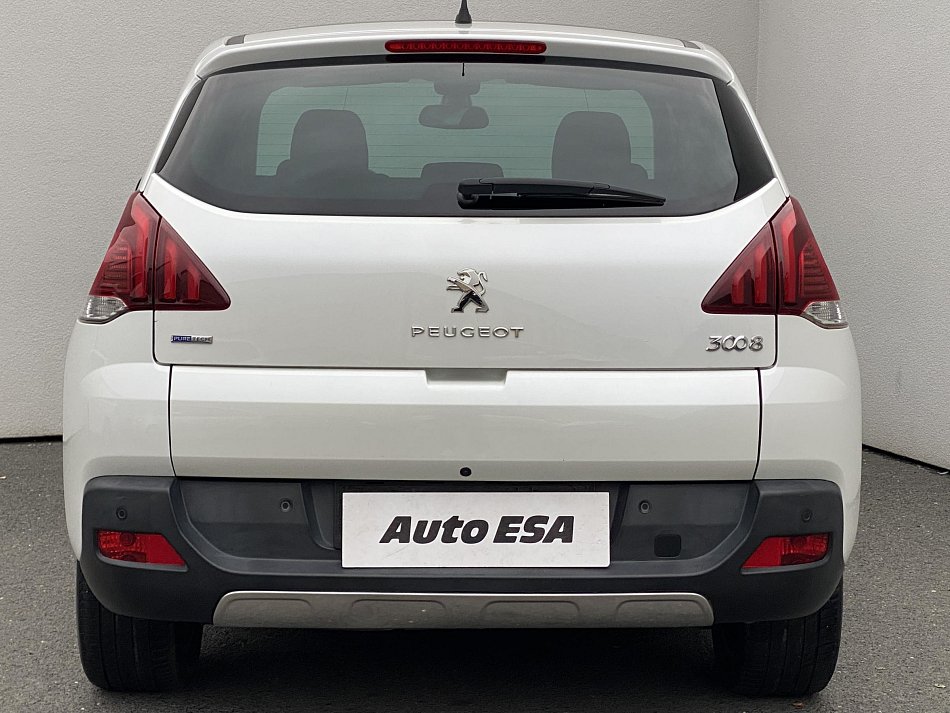 Peugeot 3008 1.2 PT Allure