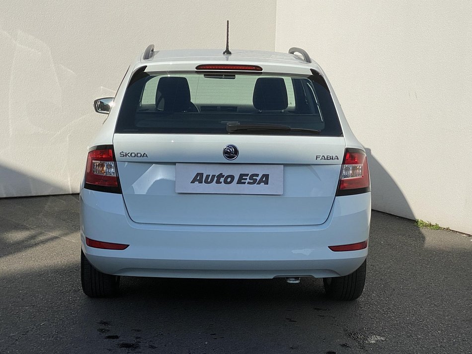 Škoda Fabia III 1.0 TSi Ambition