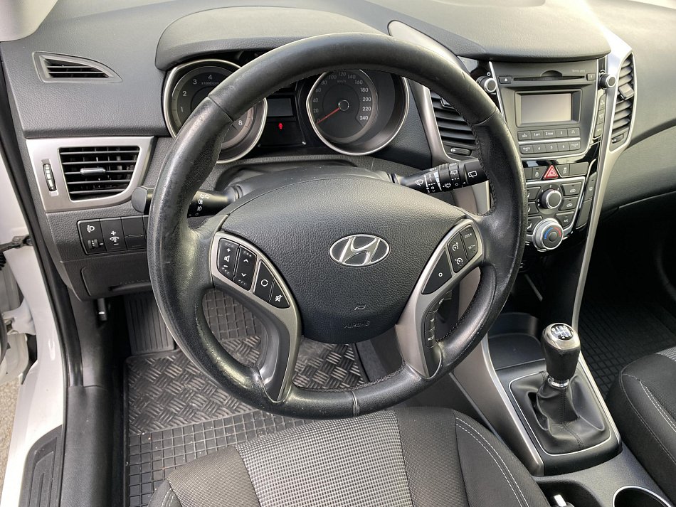 Hyundai I30 1.4CVVT 