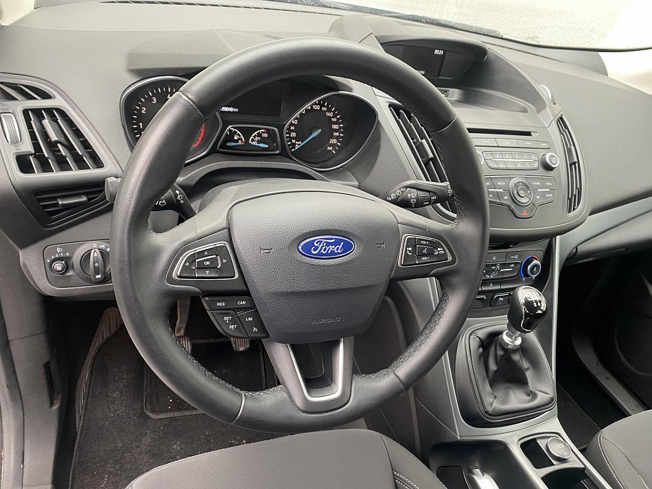 Ford Kuga 1.5 EB Trend