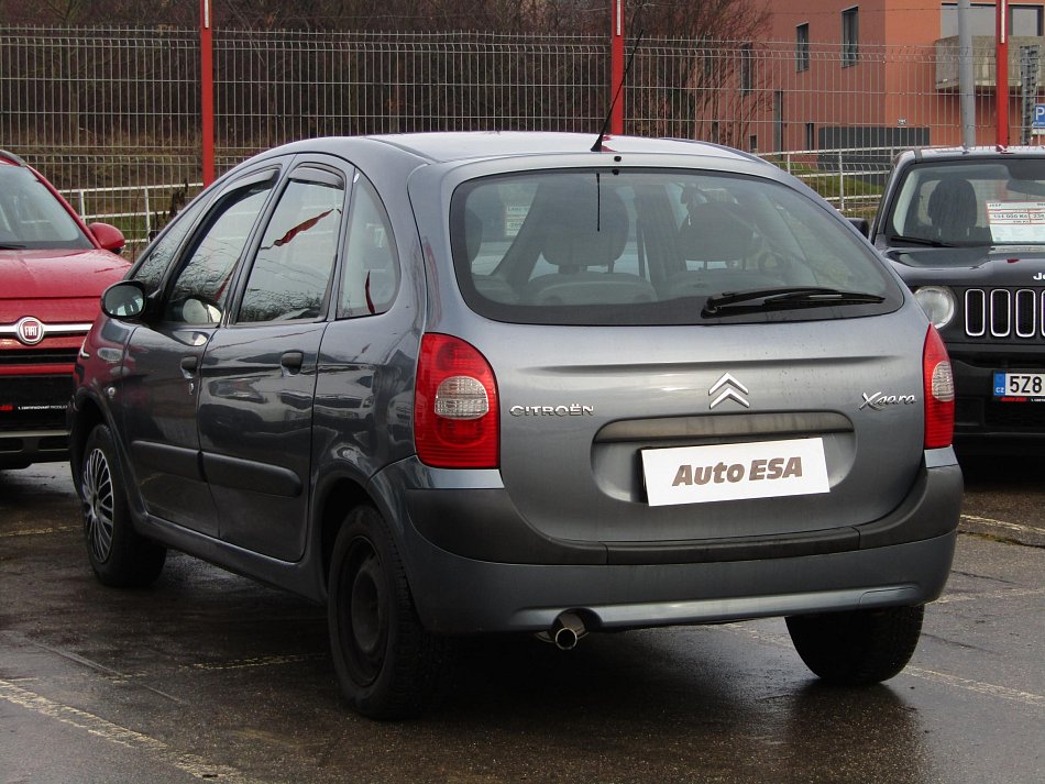 Citroën Xsara Picasso 1.6i 