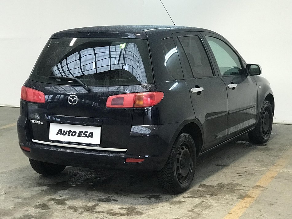 Mazda 2 1.2i 