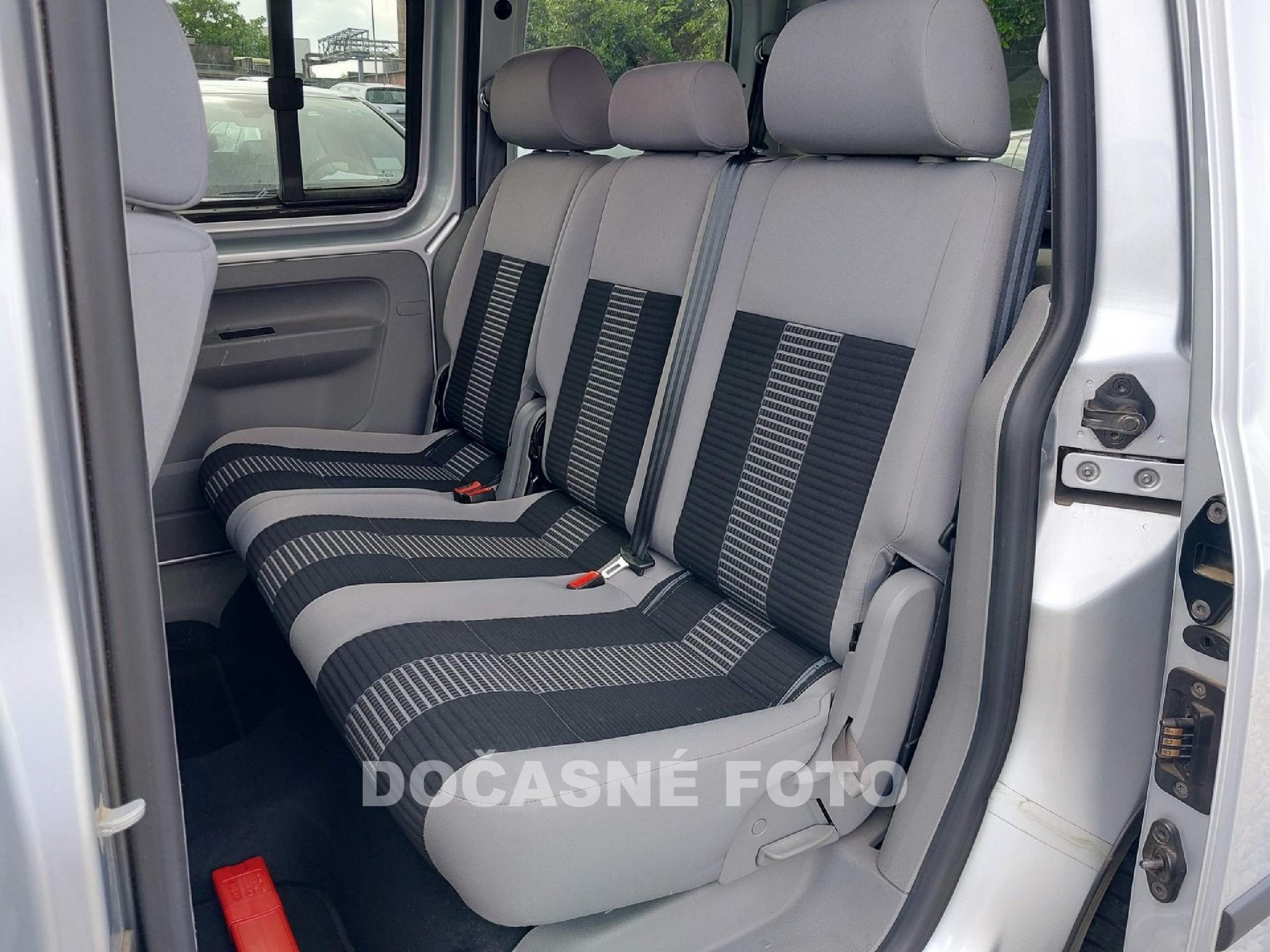 Volkswagen Caddy, 2008 - pohled č. 16