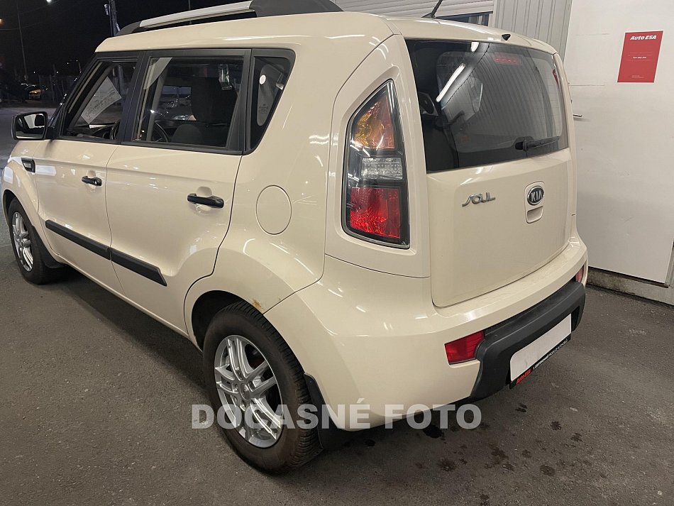 Kia Soul 1.6i 