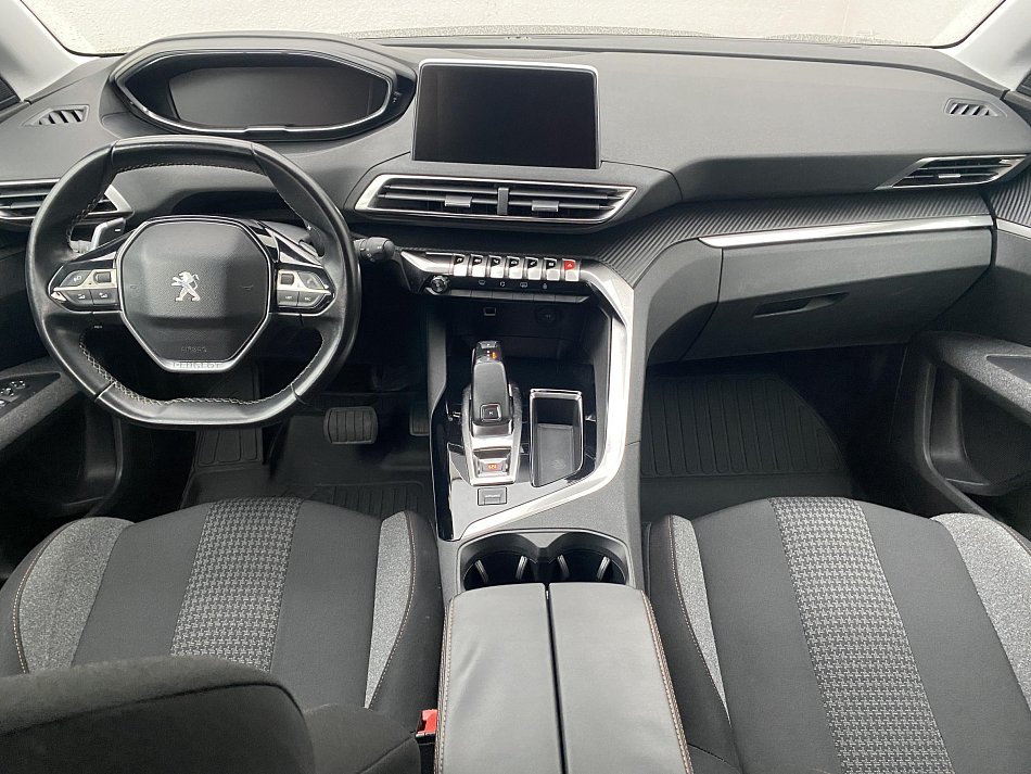 Peugeot 5008 1.6 HDi  7míst