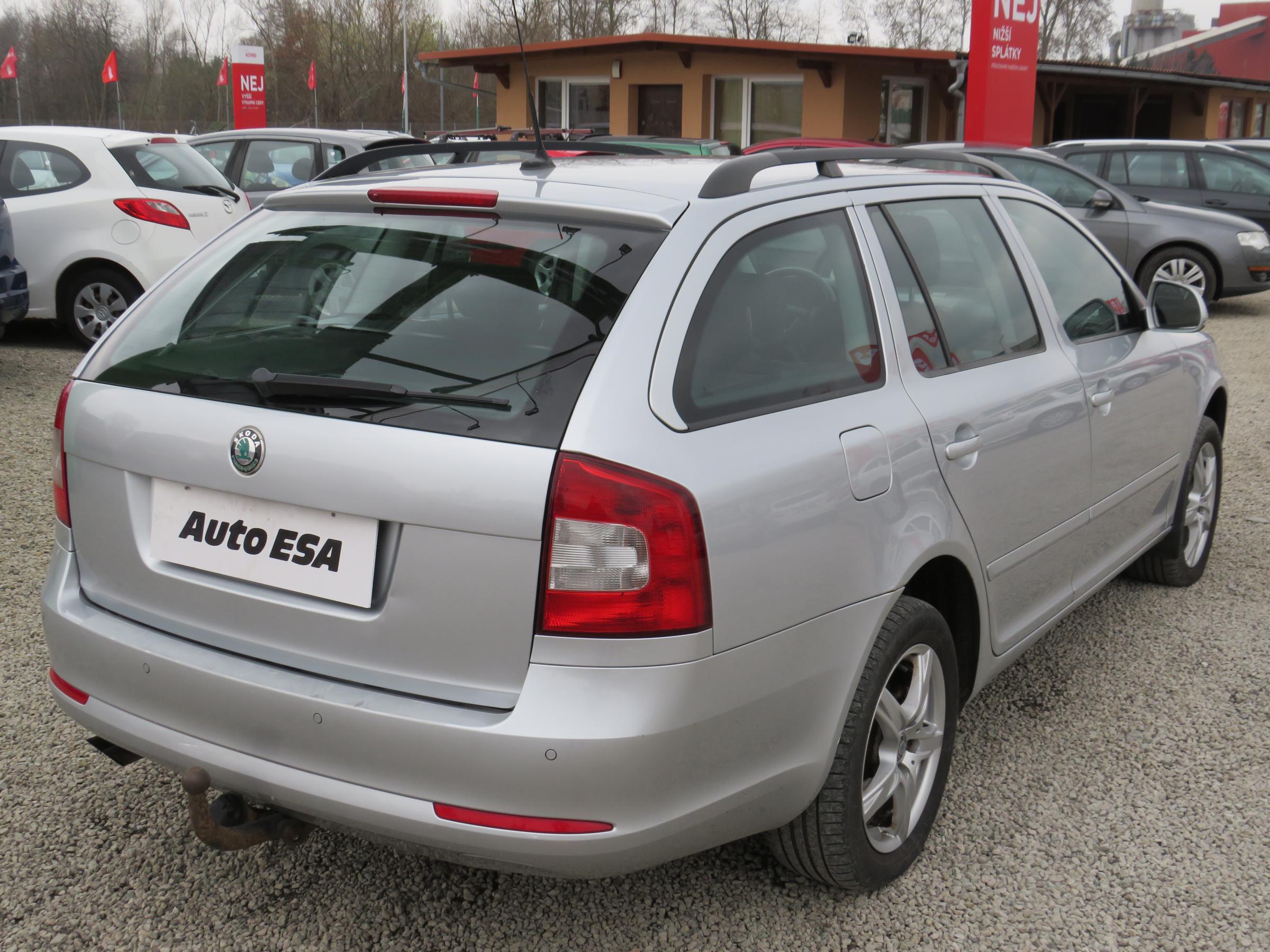 Škoda Octavia II, 2011 - pohled č. 4