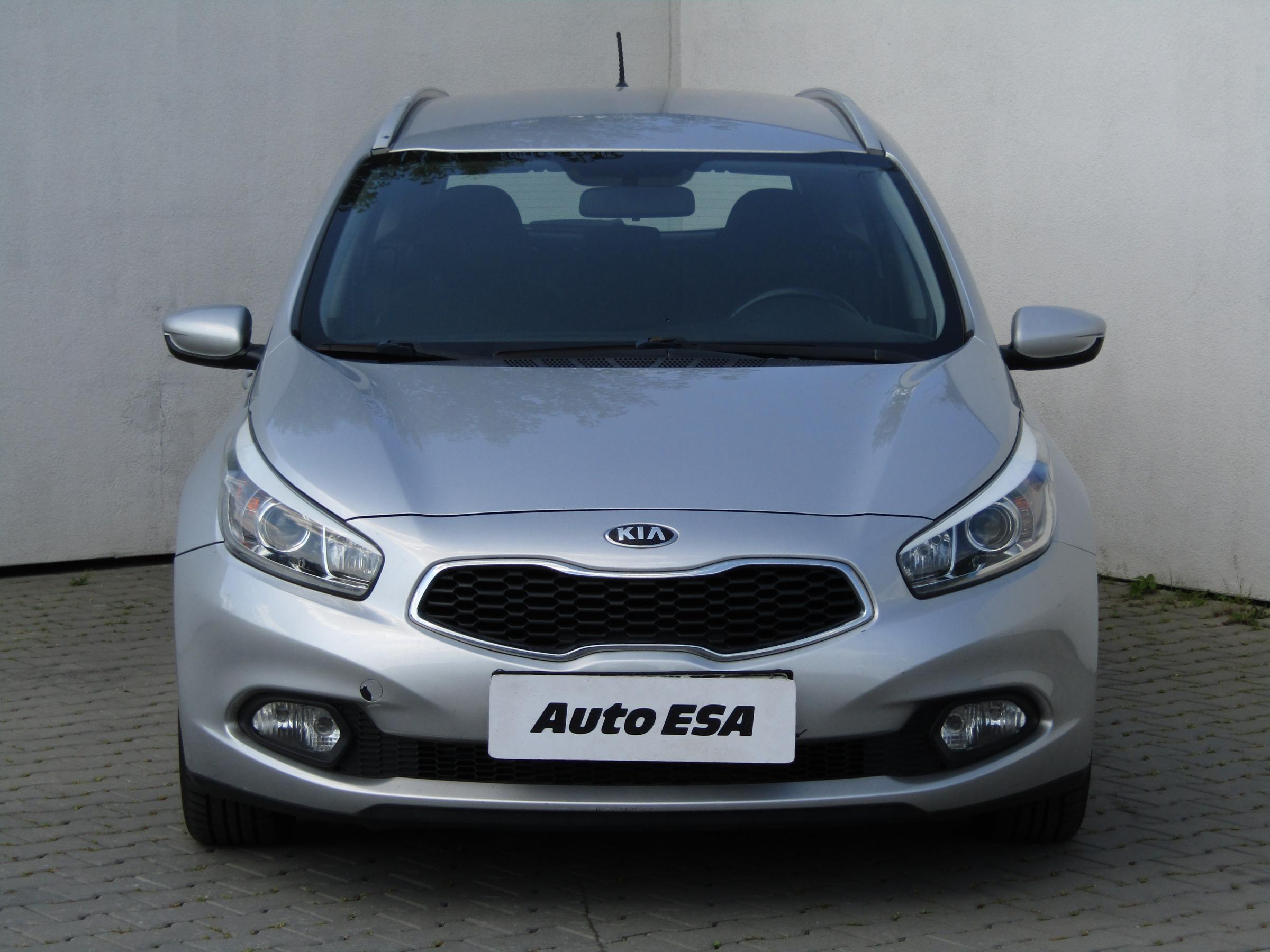 Kia Cee´d, 2013 - pohled č. 2